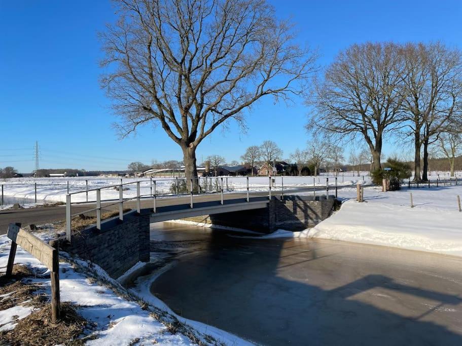 Luxe Vakantiehuis Met Prive Wellness Zuidwolde  Bagian luar foto